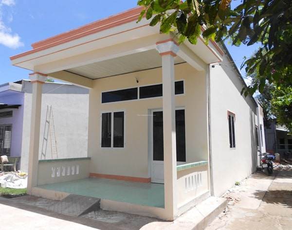 50 triệu xây nhà như thế nào 6 Tuy nhiên, hãy nhớ rằng, đối với những phần quyết định đến độ vững chắc của ngôi nhà thì không nên sơ suất hay ham của rẻ được.