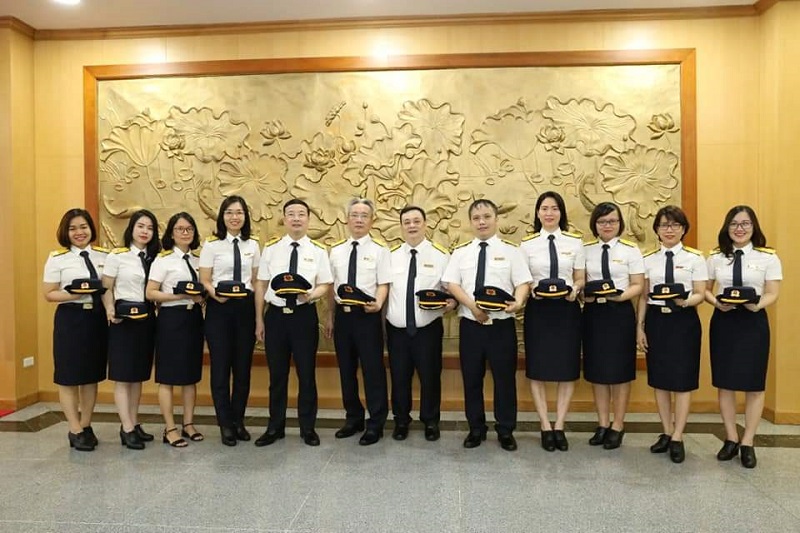 trang phuc nganh thue moi nhat 5